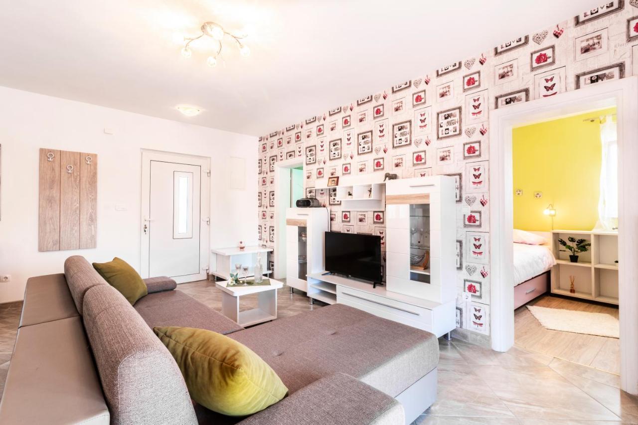 Apartman Gabrijela Split Bagian luar foto