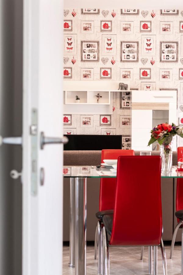 Apartman Gabrijela Split Bagian luar foto